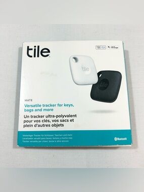 New Tile Mate Universal Bluetooth Tracker Keys Bags Phone White Little Caesars